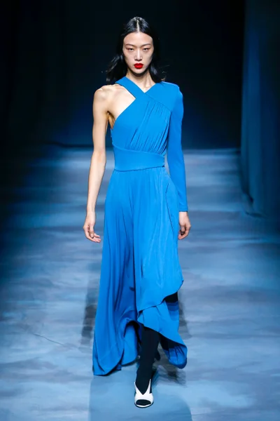 Look 27